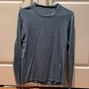 Lululemon heathered green athletic shirt